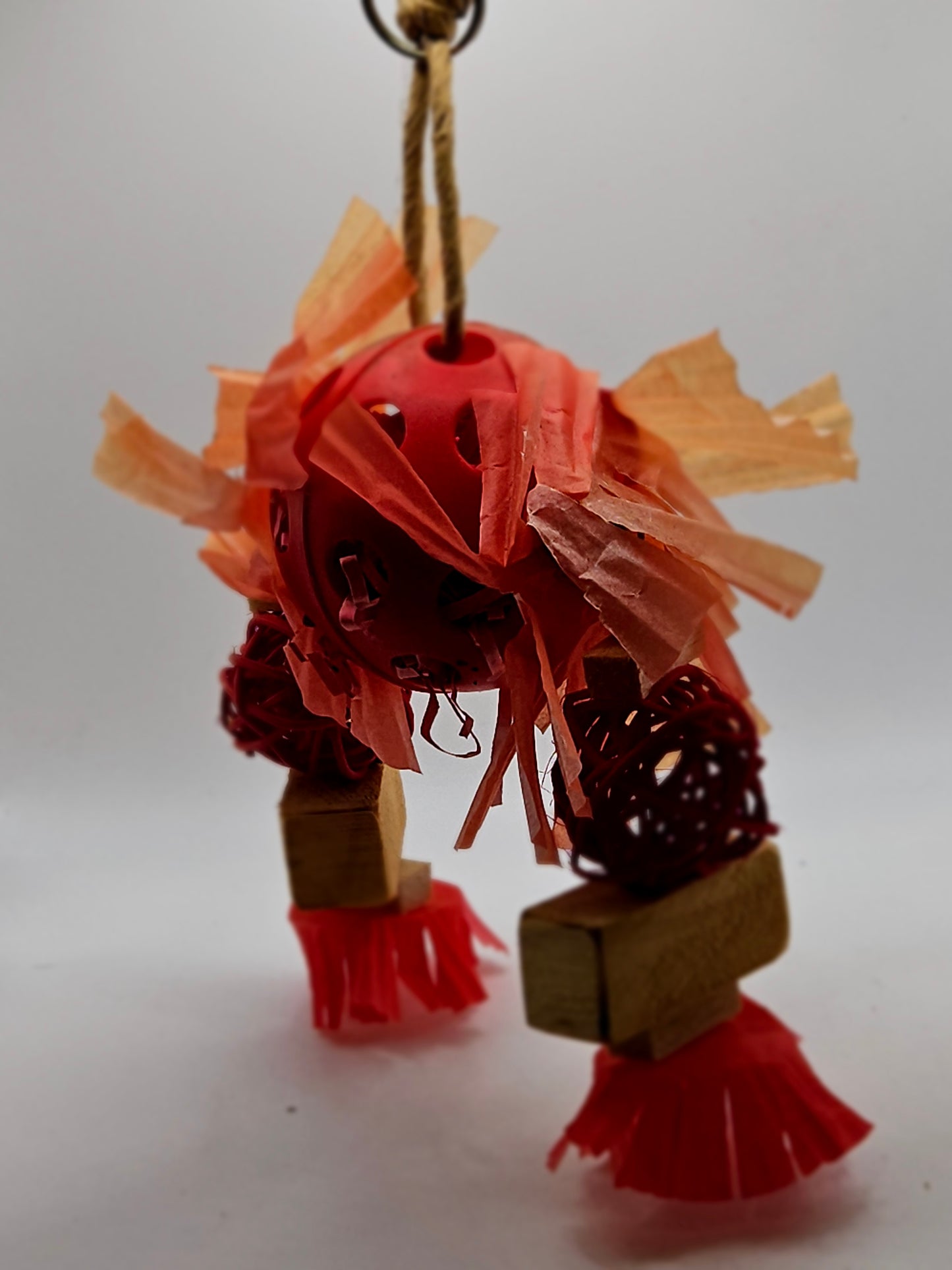 Foraging Ball Toy – Shred, Chew & Forage Fun!